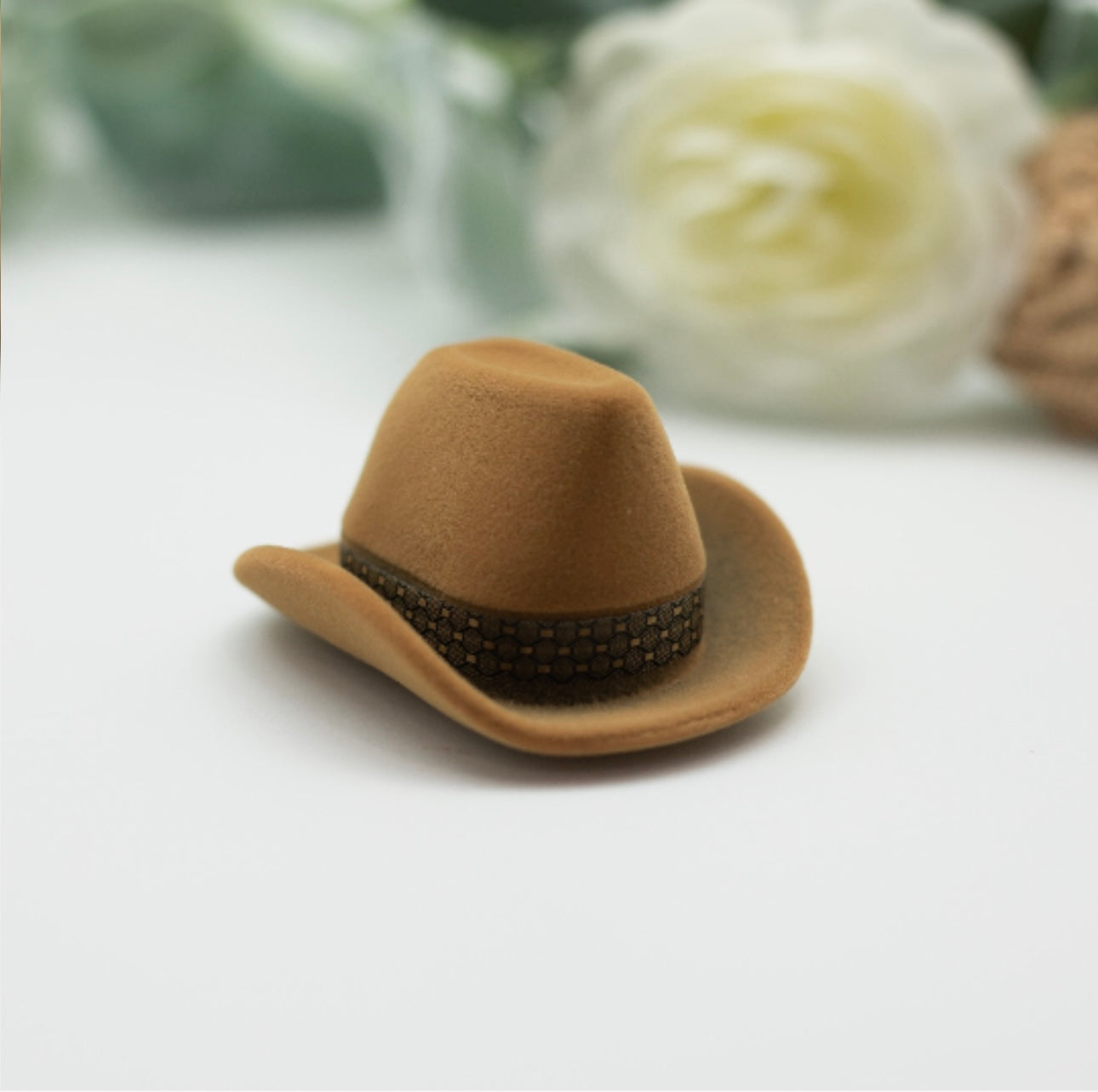 Rustler’s Rest Ranch Cowboy Hat Necklace Box